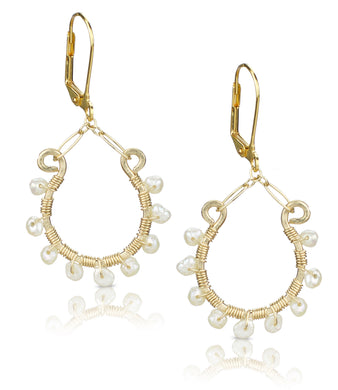 Vianca White Pearl Earrings
