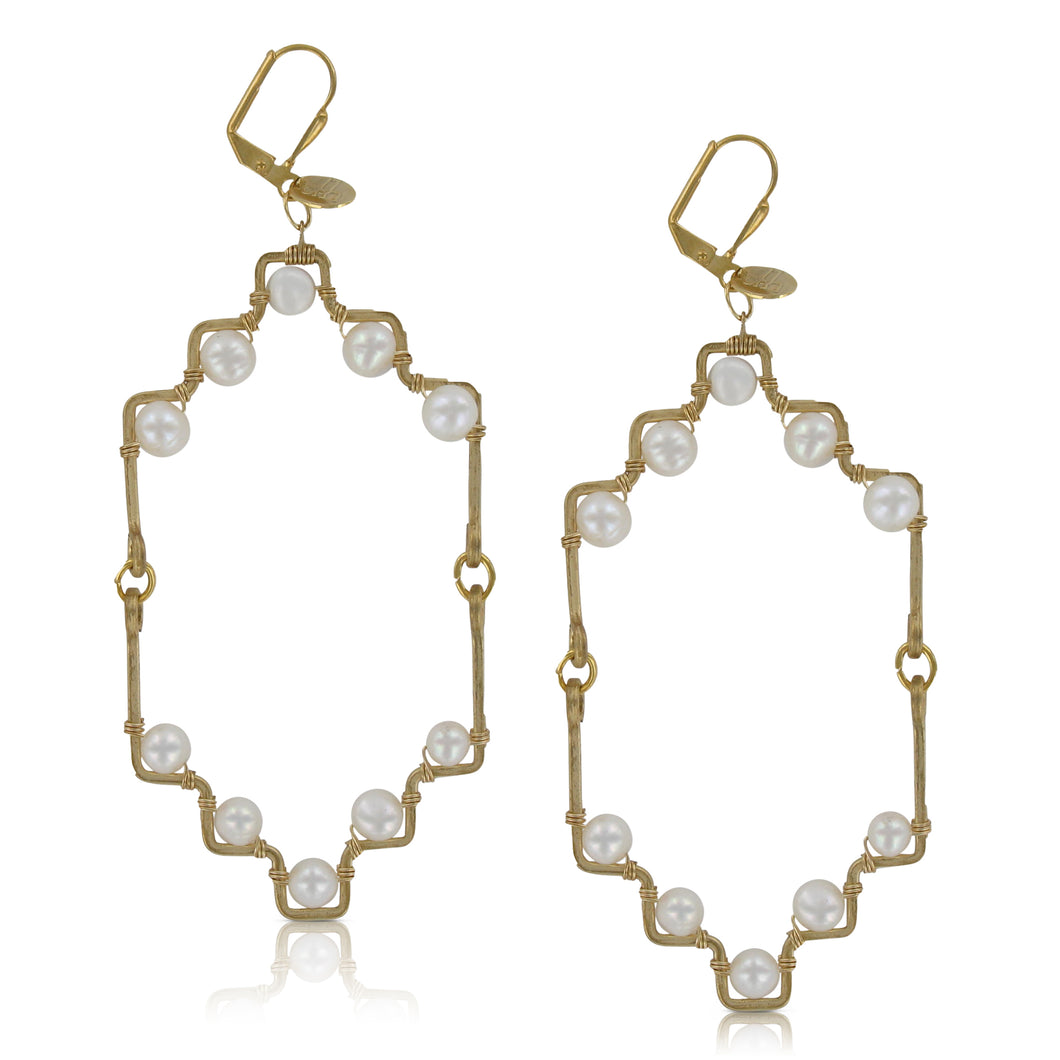Merrick White Pearl Earring